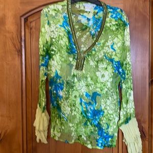 Cool hip boutique blouse beaded detailed